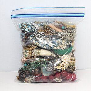 Vintage Wearable Jewelry Lot